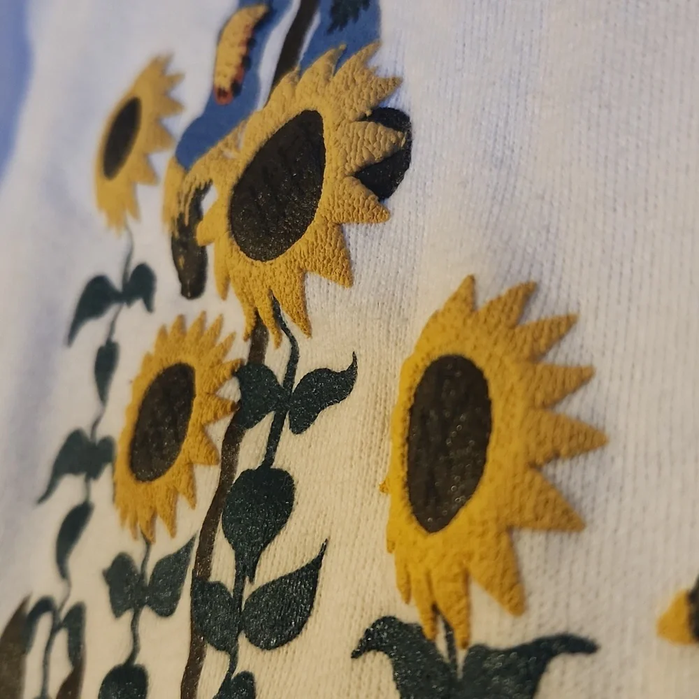 Vintage Jerzees, Fall, Autumn, White Sweatshirt w Scarecrow &  Sunflower Design - Picture 7 of 7
